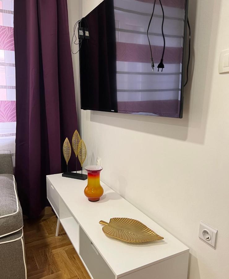Sweet Studio Apartment Living In リエカ エクステリア 写真