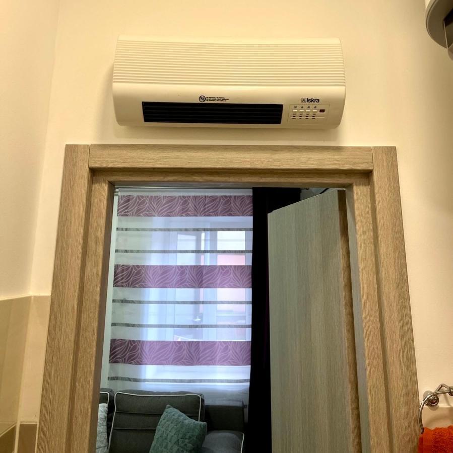 Sweet Studio Apartment Living In リエカ エクステリア 写真