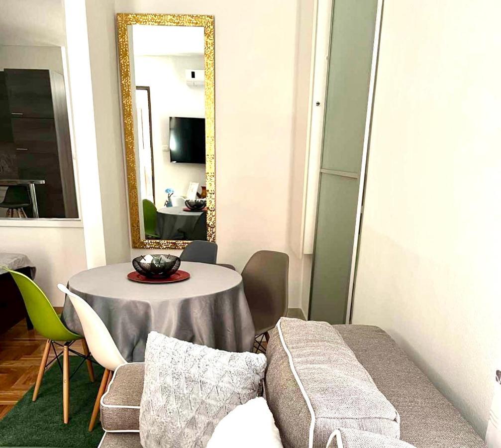 Sweet Studio Apartment Living In リエカ エクステリア 写真